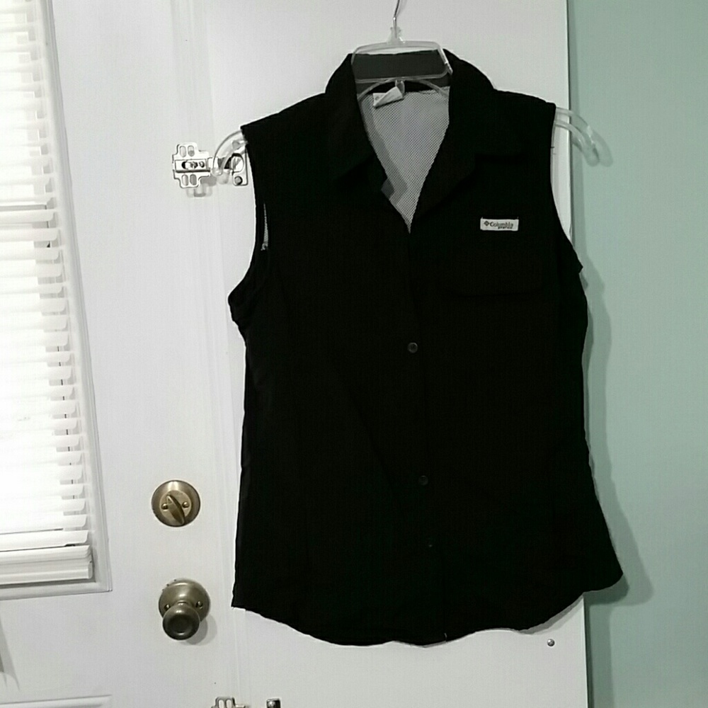 Sleeve less jacket. Waterproof