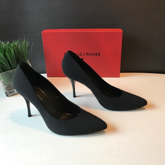 Sexy pointed toe Pump - Picture 5 of 8