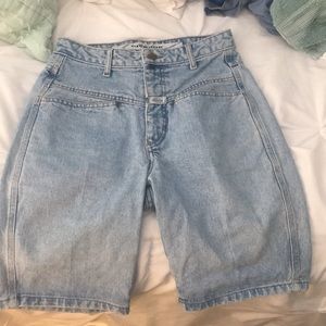Stone washed Marithé & Francois Girbaud shorts