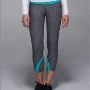 Lululemon run inspire crops size 4