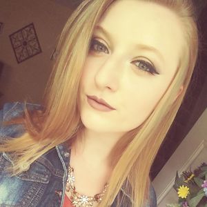 Meet your Posher, Kat