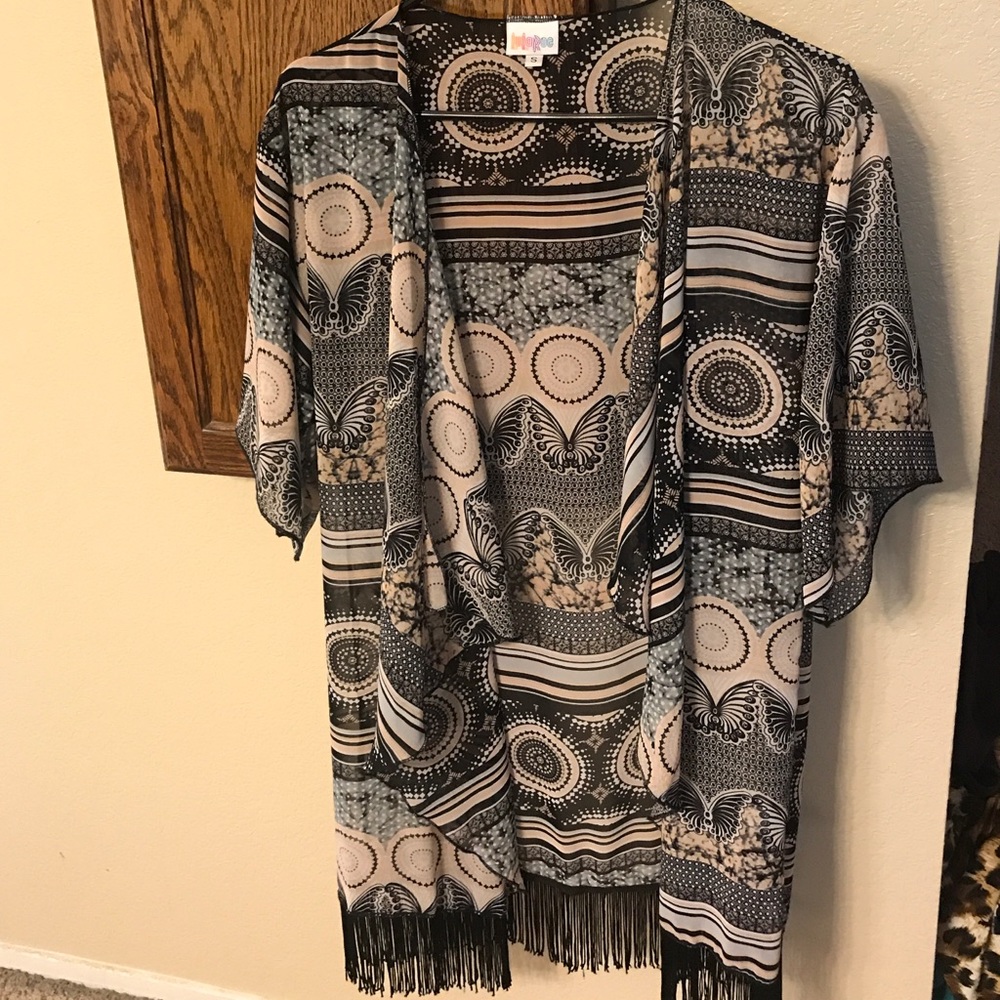 SOLD!!! Lularoe Monroe size small Black, white