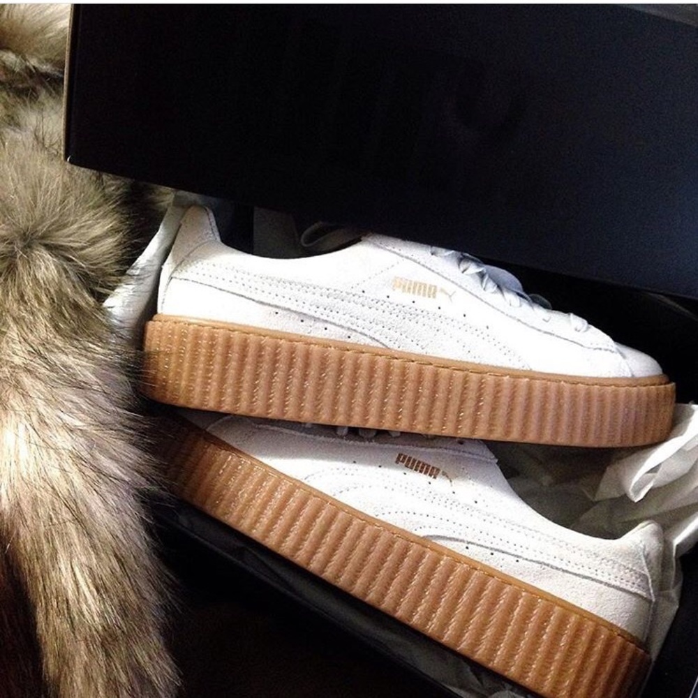 NWT PUMA FENTY WHITE OATMEAL SUEDE CREEPERS