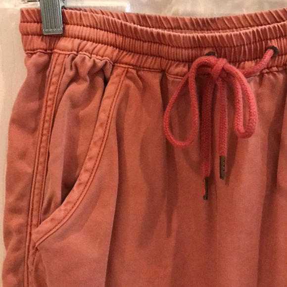 Skirt - Picture 2 of 7