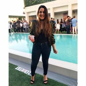 Meet your Posher, Daniela