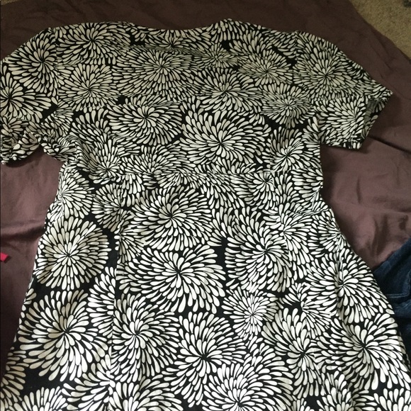 Scrub top - Picture 3 of 3