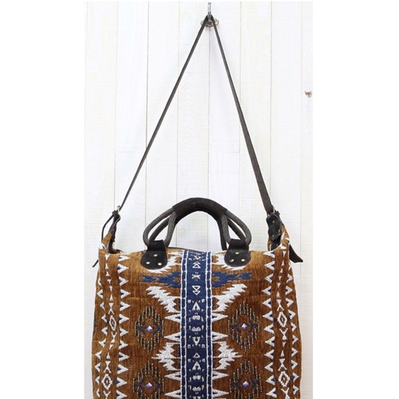 Ikat Velveteen Weekender Bag - Picture 3 of 7