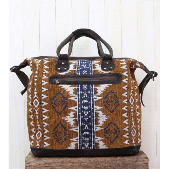 Ikat Velveteen Weekender Bag - Picture 4 of 7