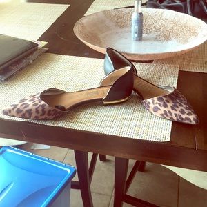 Leopard flats