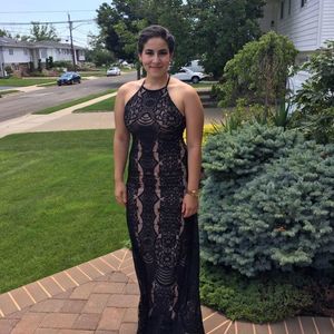 Meet your Posher, Andriana