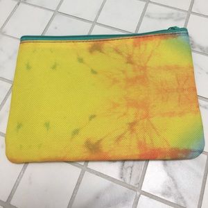 Makeup bag