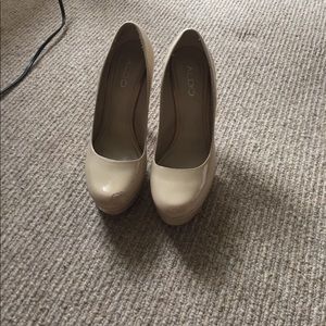 Aldo nude pumps