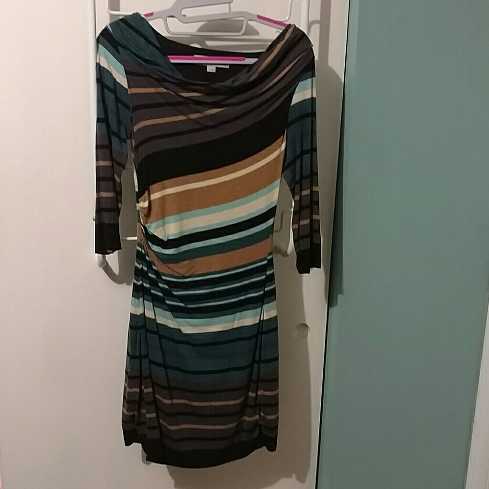 Cowl neck 3/4 length sleeve dress