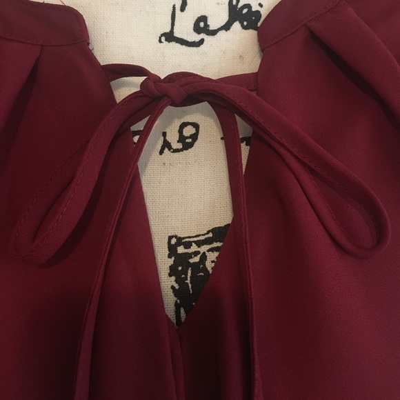 Black Rainn top size M - Picture 2 of 3