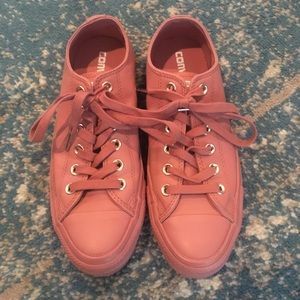 Blush leather Converse