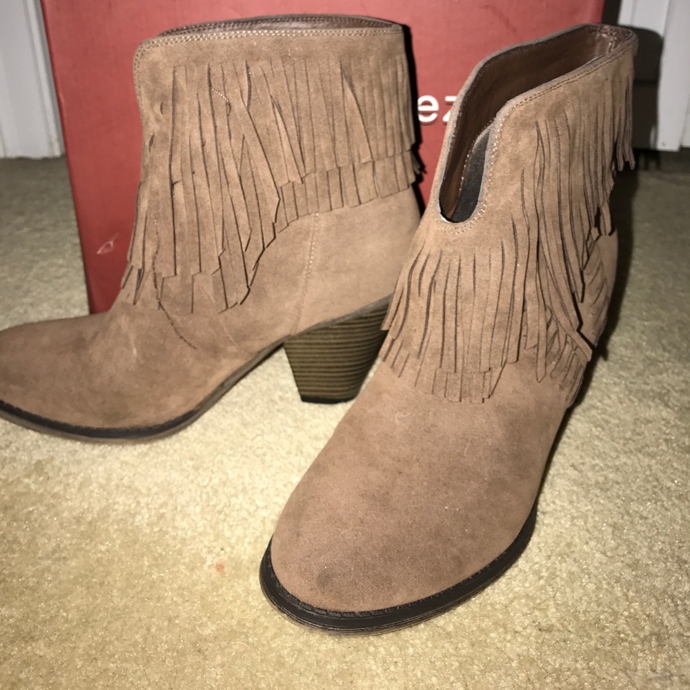 Fringe booties
