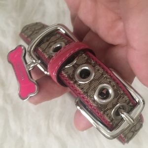 Coach tan and pink dog collar. No tags but new.
