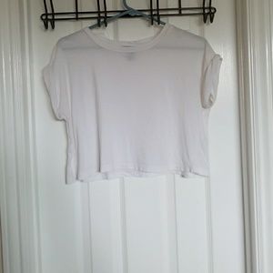 Crop top tee