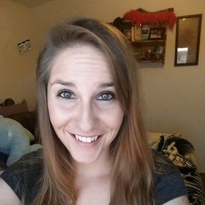 Meet your Posher, Traci