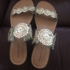 Pierre Dumas sandal flats