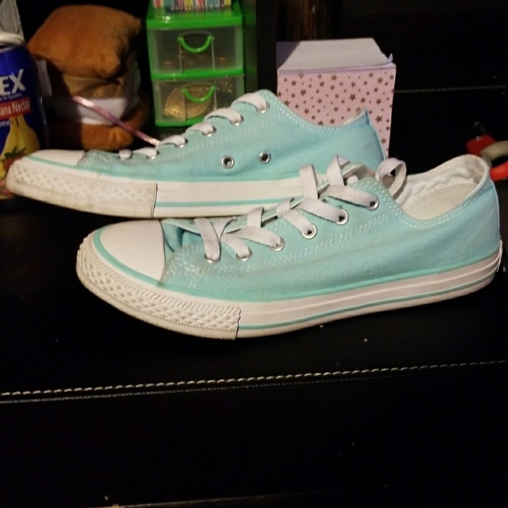 Aqua Converse