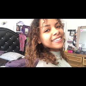 Meet your Posher, Nancy