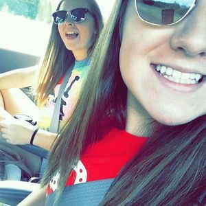 Meet your Posher, Adrienne