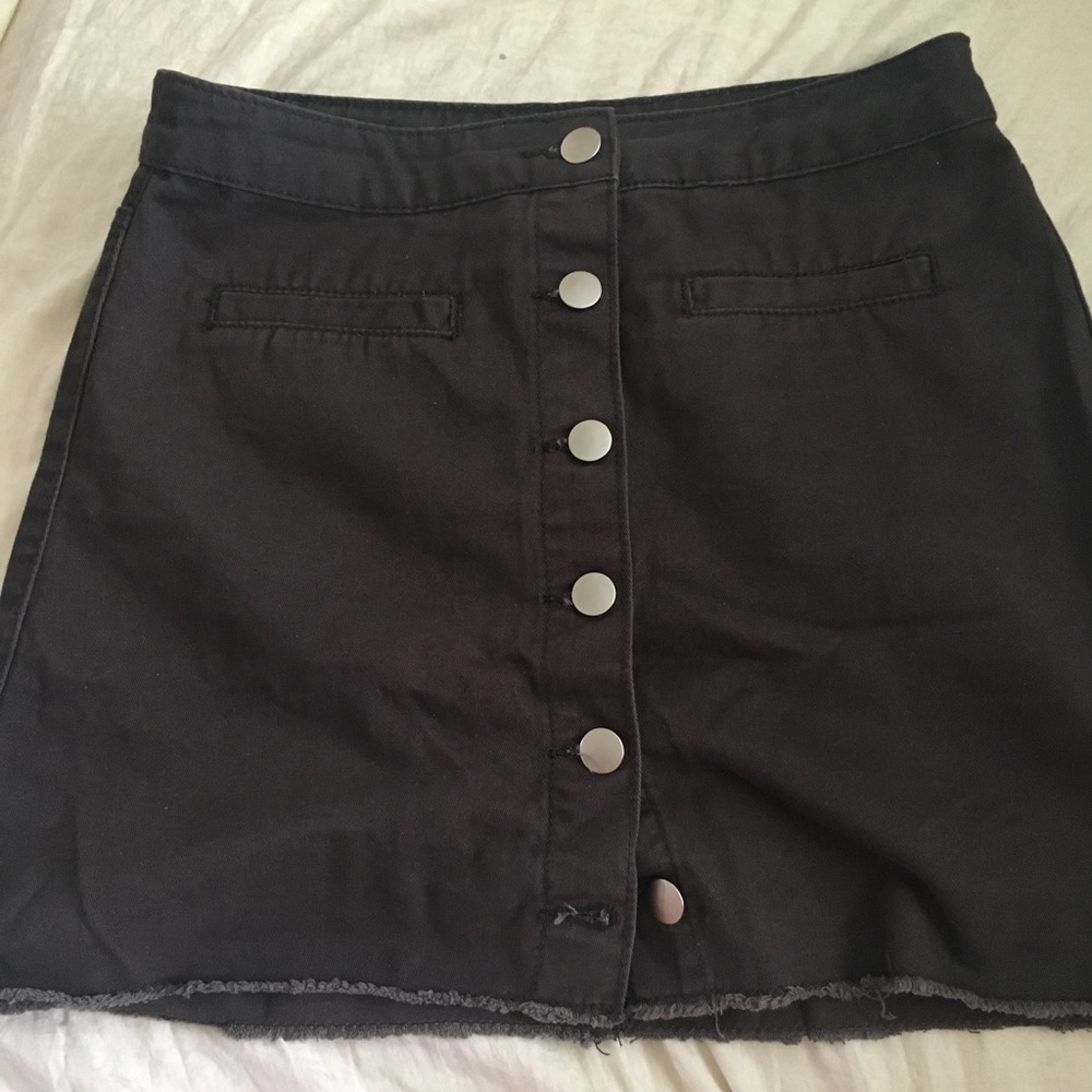 Forever 21 skirt, only used once. Brand new!