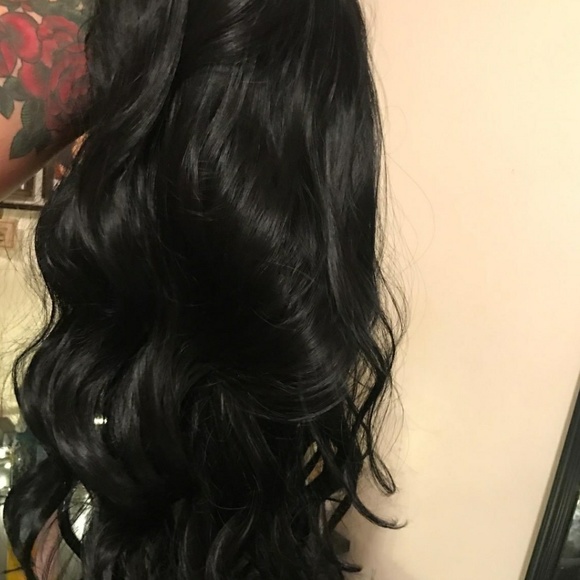 Wavy Beauty Lace Front Wig 22-24 inches main image 6