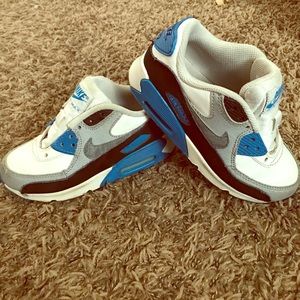 Boys Nike air max