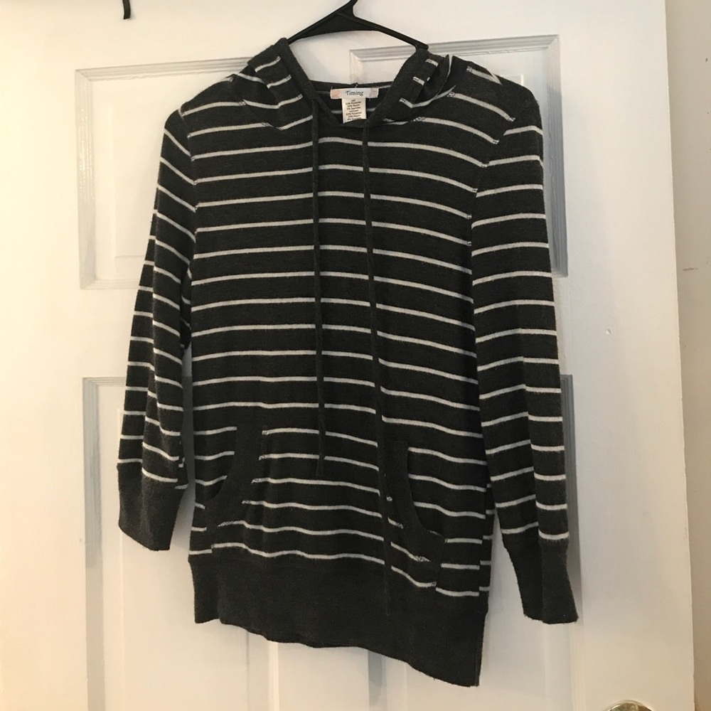 Quarter length hoodie