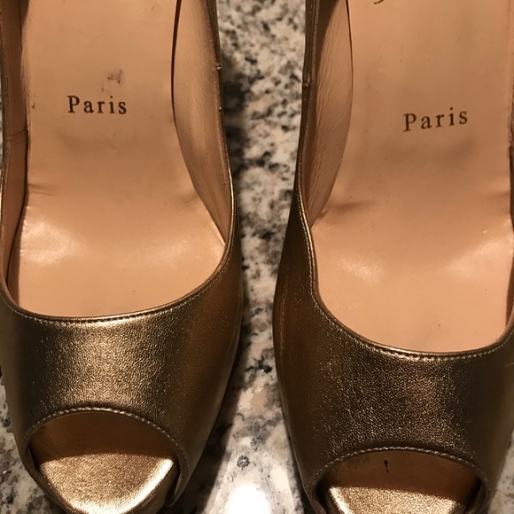 Christian Louboutin Bronze Heels - Picture 4 of 8