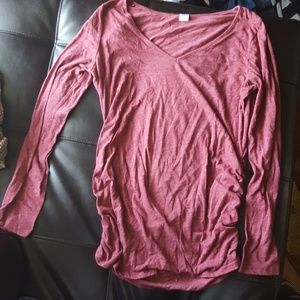Old Navy Maternity Long Sleeve TShirt Size Medium