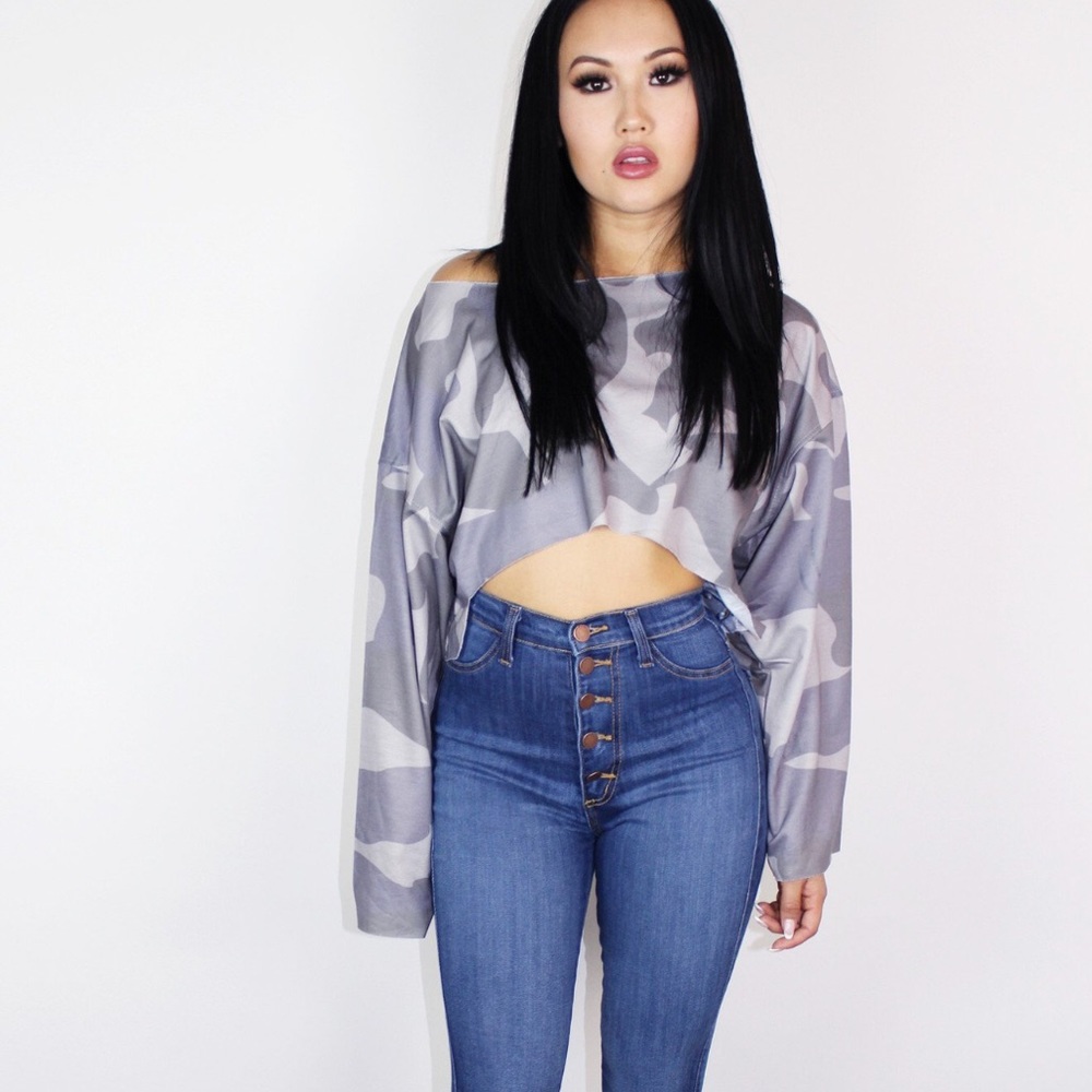 Gray camouflage cropped Sweatshirt