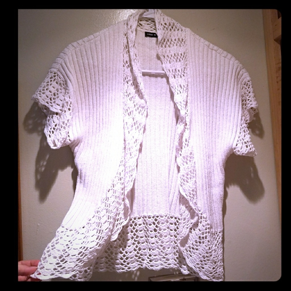 White knit open cardigan sweater lace pattern trim