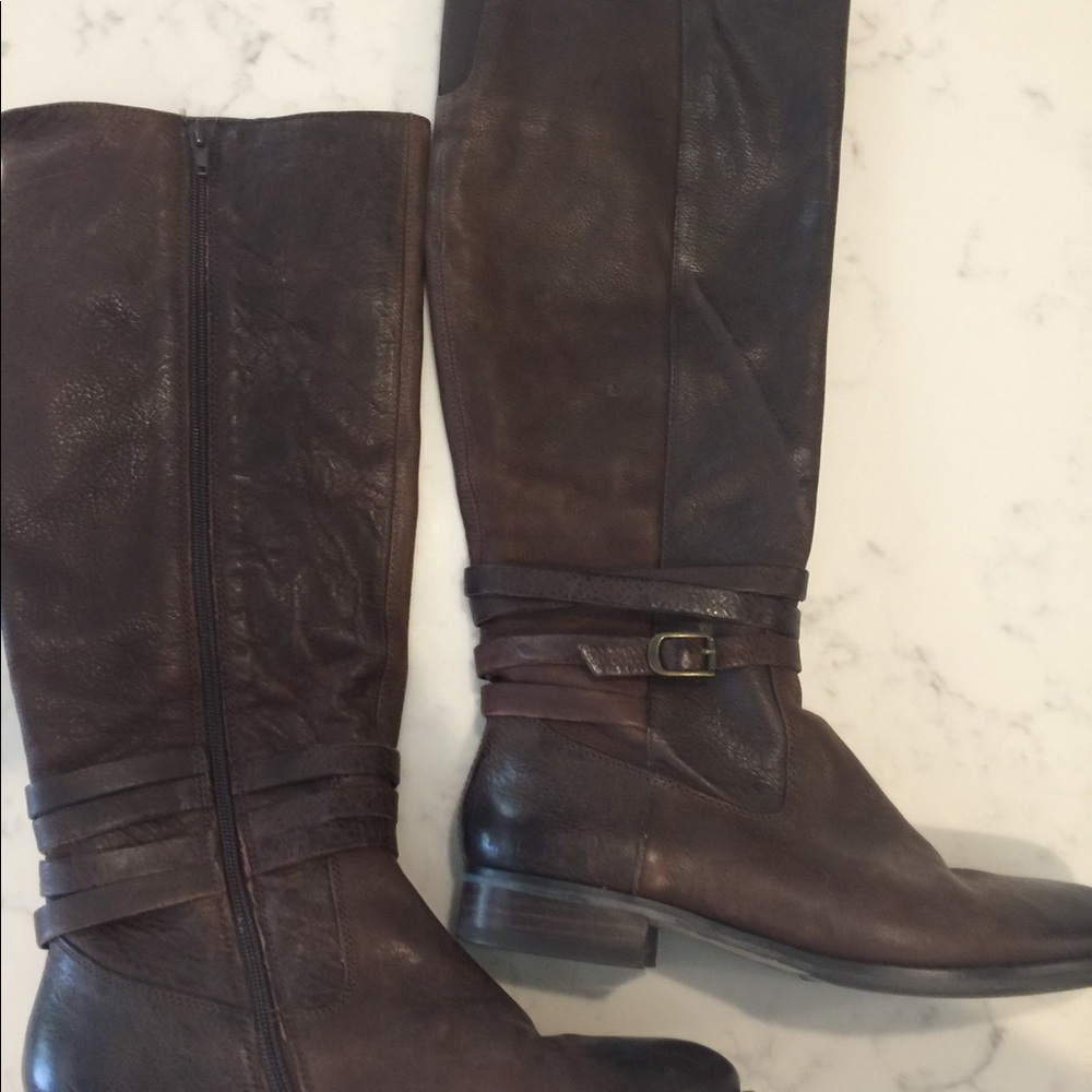 Riding boot