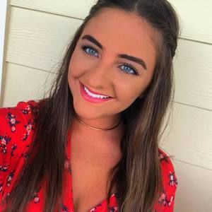 Meet your Posher, Briana