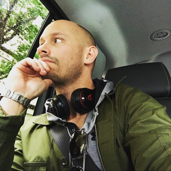 Meet your Posher, Adam - Picture 5 of 5