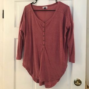 Quarter length top