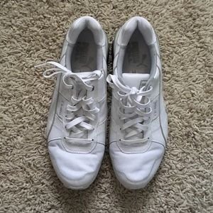 White Puma Sneakers TX-300 Running Shoes