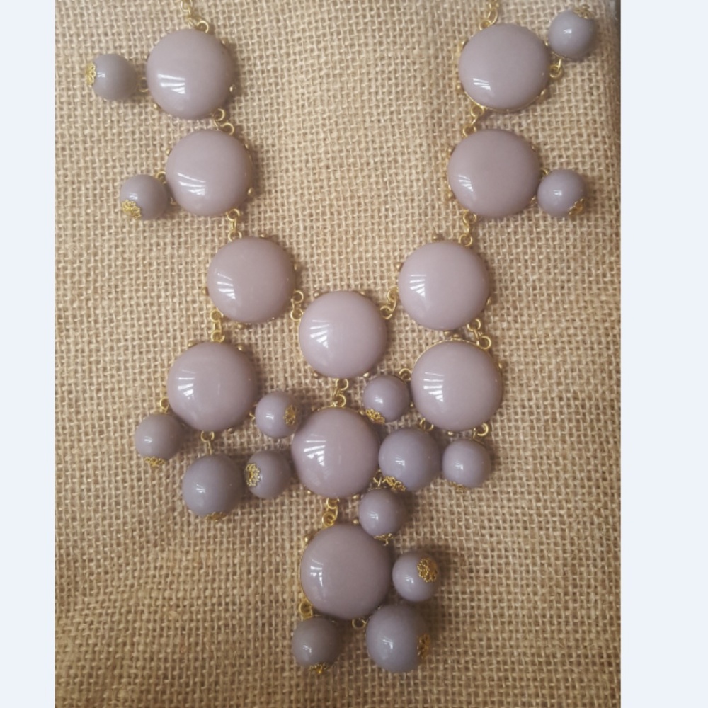 Large lilac bubble necklace