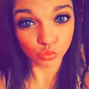 Meet your Posher, Maggie