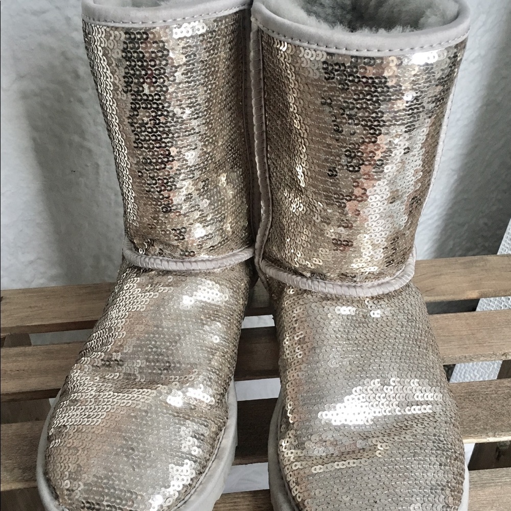 UGG Australia Classic Short Sparkles Boot Silver
