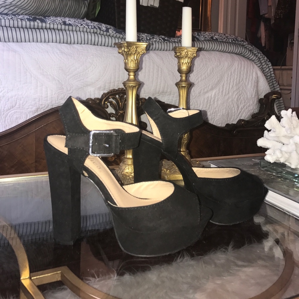 Candies Platform heels!