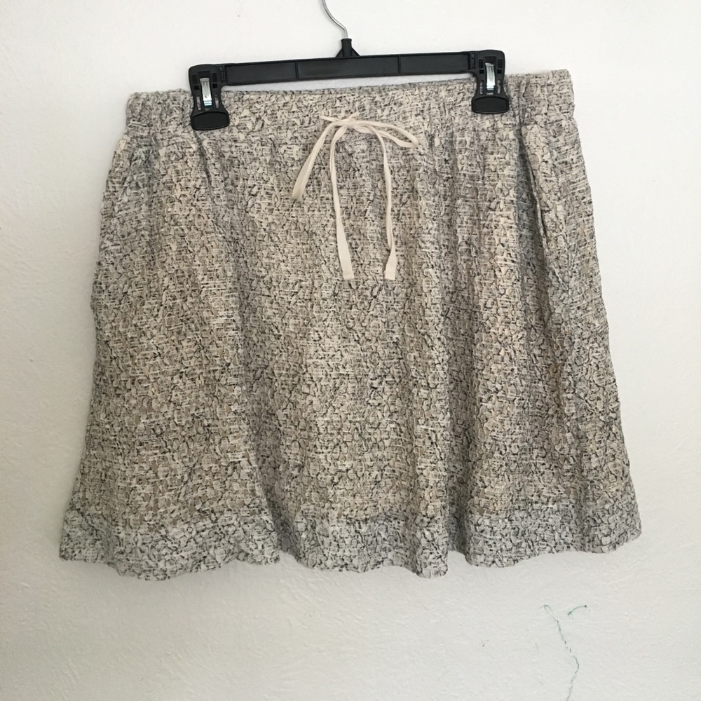 Lou and Grey Loft Lace Skirt