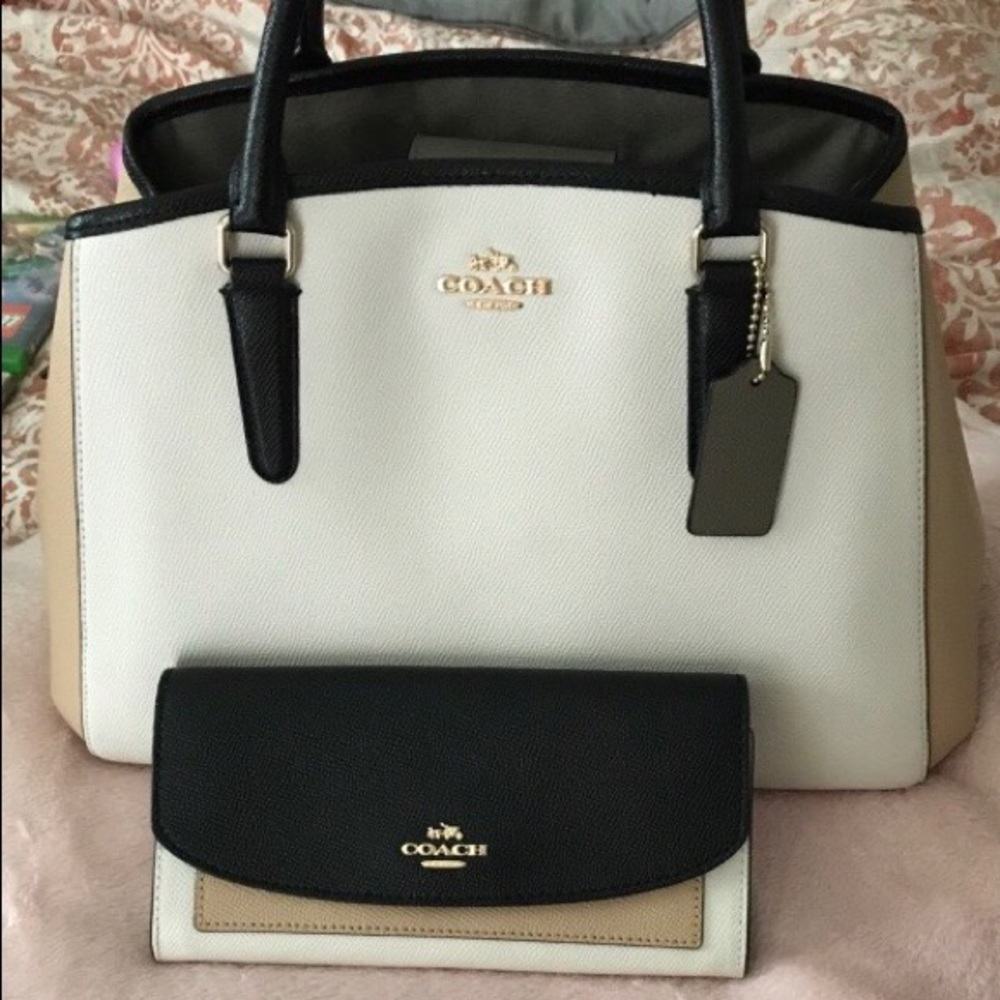 Coach Smaller Margot hand bag F57497 w/WALLET