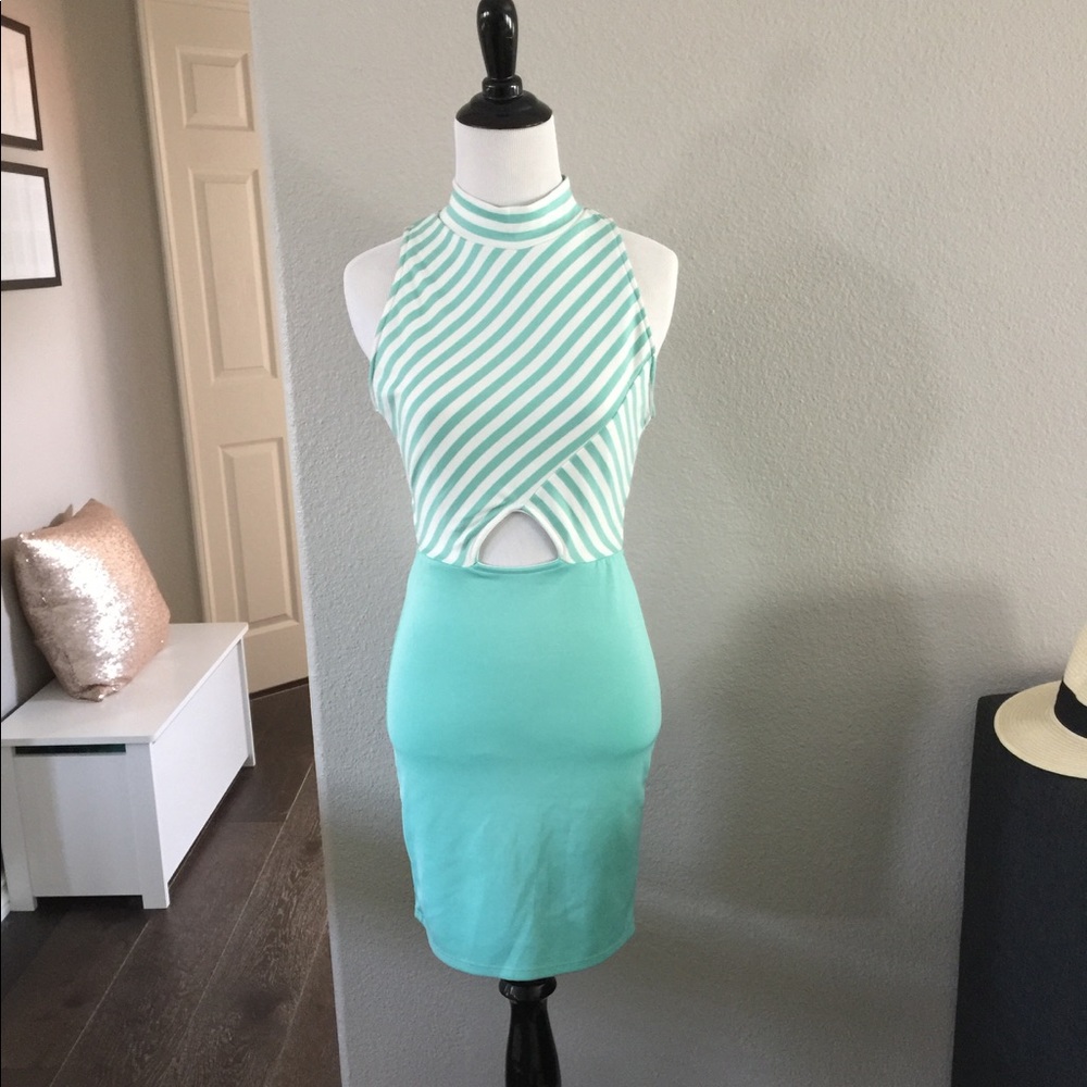 2B Bebe dress stripe tank top side cuts S P new