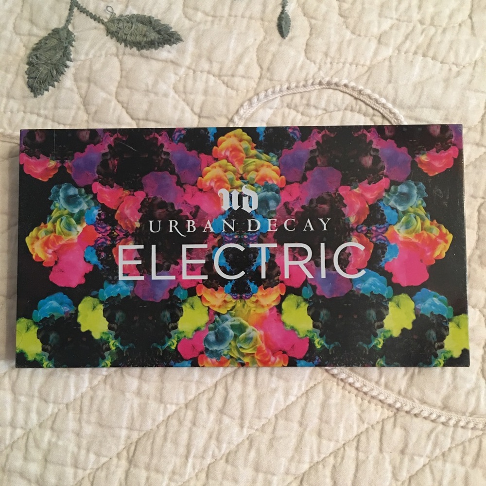 Urban Decay Electric Palette