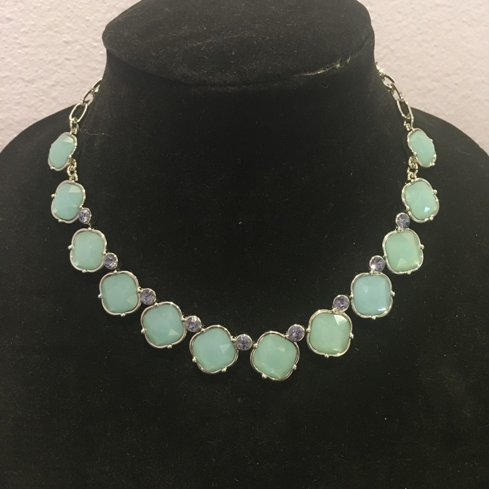 Lia Sophia Thea necklace brand new!