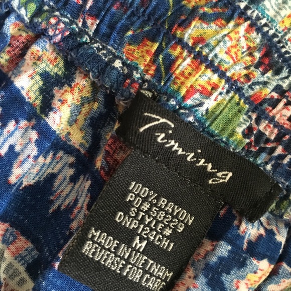 Skirt/shorts - Picture 2 of 2